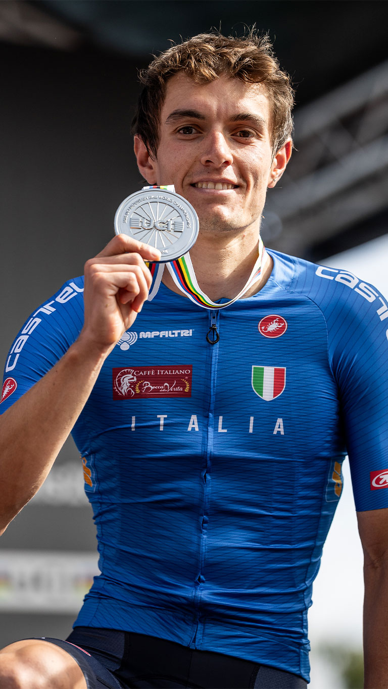 <div><strong><em>Wilier Shines in Silver</em></strong></div>